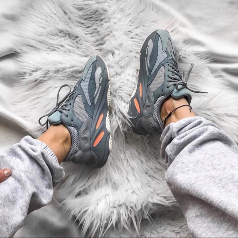 Yeezy Boost 700